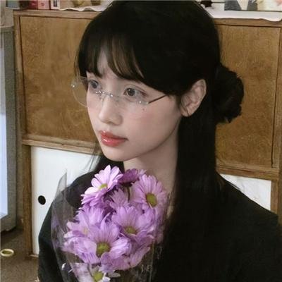 三条黑暗的街道